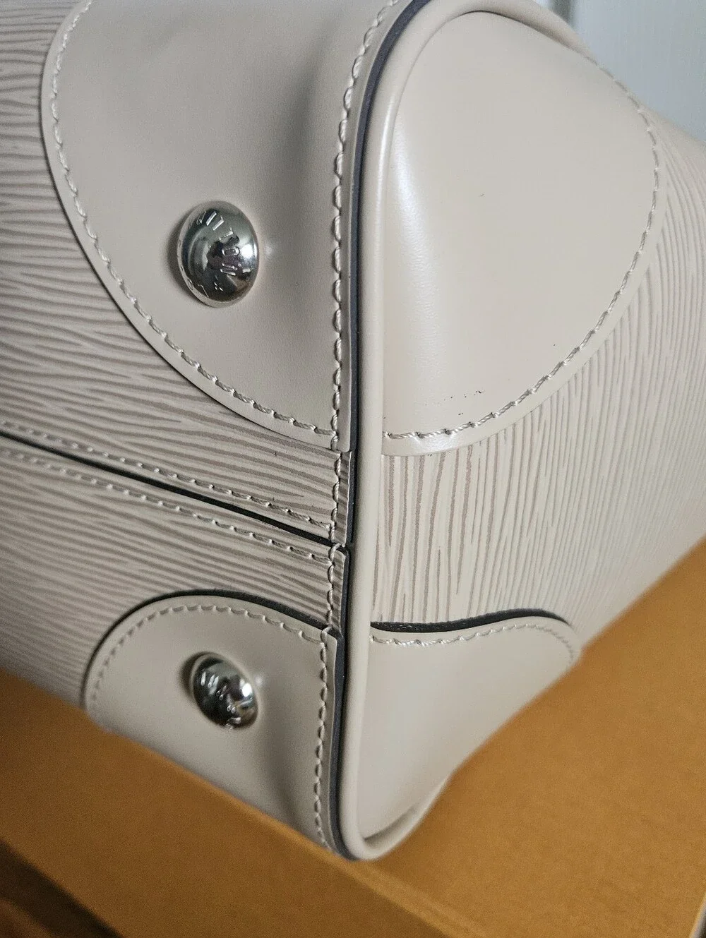 Louis Vuitton Phenix MM Epi Leather Tote Handbag